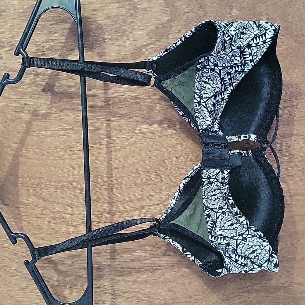 Aztec print bra - Picture 2 of 3